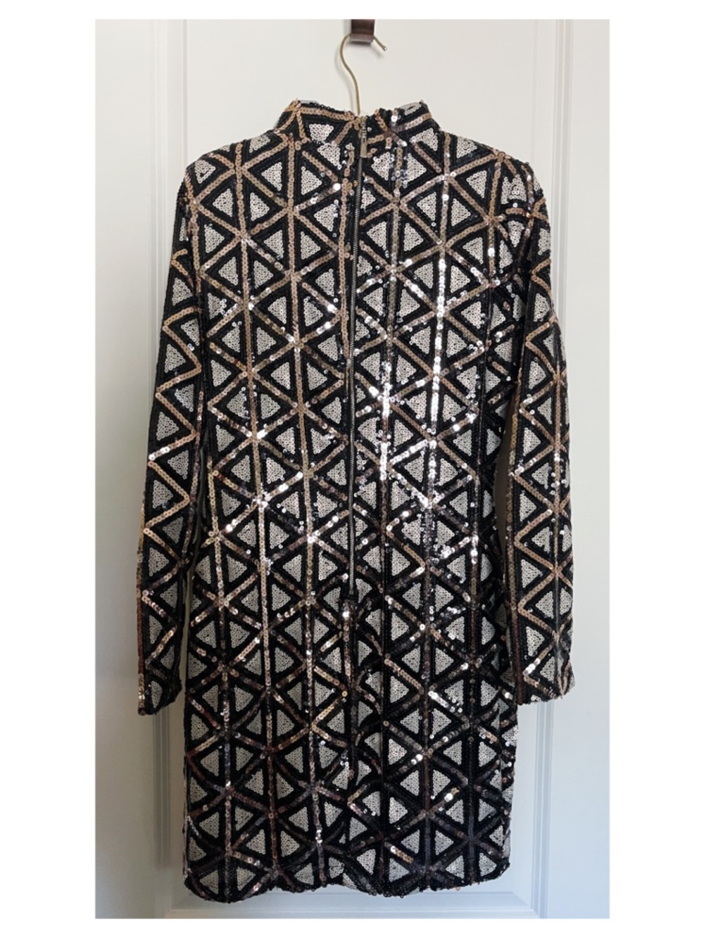 LULU’S | Sequin Geo Mini Dress - Picture 4 of 6
